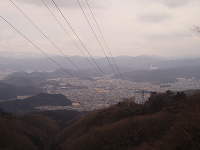 水飲対陣跡をすこし進むと開けたところがあり、
京都市内が一望できました。