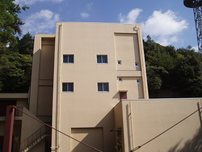 2010/10/16 10:20:18 長等山トンネル排気塔