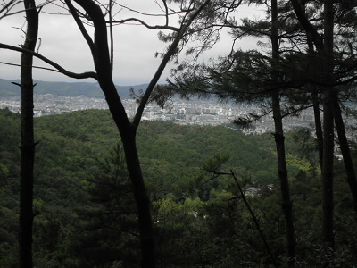 2012/08/14 11:06:44 山科のまちなみ