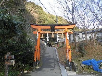 ここから登ります。