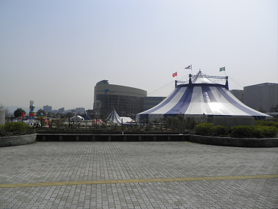 2013/03/16 11:26:48 サーカステント