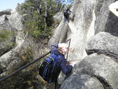 2013/03/30 10:55:46 天狗岩