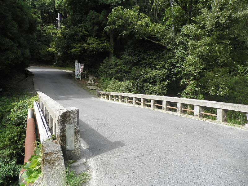2013/07/21 08:11:40 山麓球場への橋。