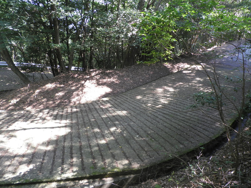 2013/08/11 10:02:18 管理道路