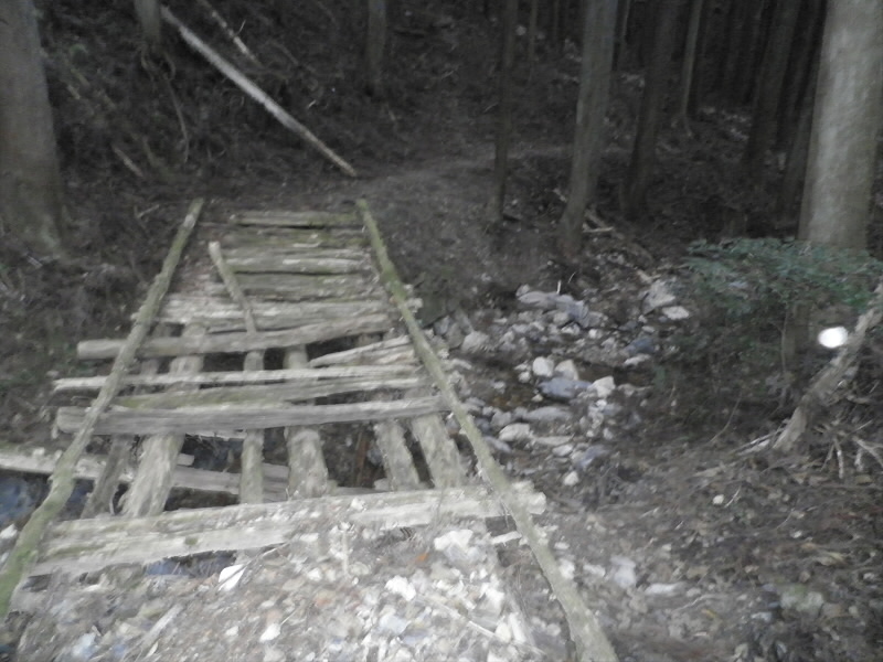 2013/12/15 13:25:15 トンネルの橋