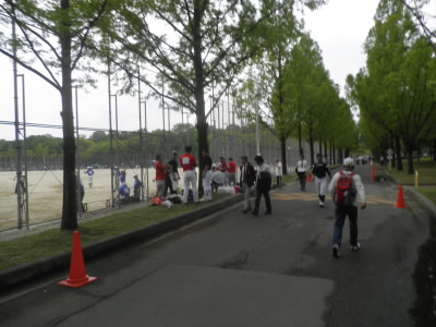 ソフトボール大会やアーチェリーの練習されてました。