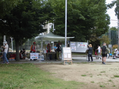 ここで、OMと別れました。
そして、お昼もここでいただきました。