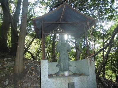 2018/11/17 14:19:34 童子の像