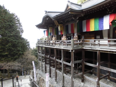 今、清水さんは工事のためいまいちなので、ここで舞台を。