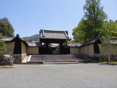 小野小町ゆかりのお寺です。