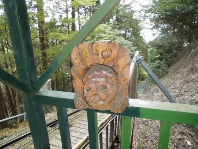 下車したのは、私一人。
降りる人がいなければ、通過駅です。
で、注意は
①降車を伝えないといけない。
②できれば、最初から先頭にのる。
③乗車するときは、インターフォンで連絡する。
です。