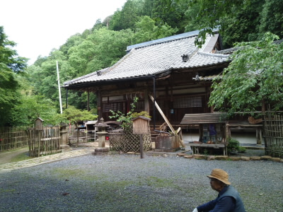 2021/05/23 08:30:19 牛尾観音