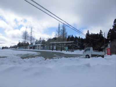 ミュージアムはクローズしているので、駐車場は空いています。

