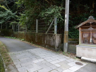 ここから入りました。