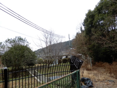 やっとコンクリート橋のところへ出てきました。
